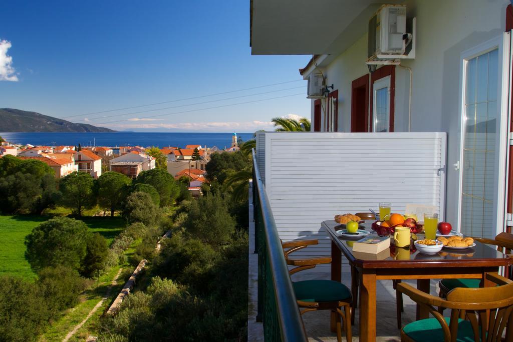 Boulevard Panorama Suites Αγία Ευφημία Εξωτερικό φωτογραφία